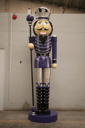 Nutcracker 12ft with sceptre - Right Hand (JR 130091PS)
