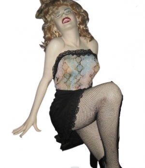 Marilyn Monroe Leaning (JR ST6655)