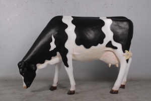 Cow Head Down smooth no horns- Friesian -JR 0038F