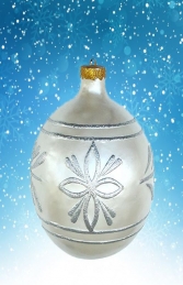 Christmas Decor Ball White w/Silver 2.5ft (JR 1192-A)