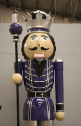 Nutcracker 12ft with sceptre - Right Hand (JR 130091PS) - Thumbnail 02
