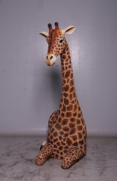 Giraffe -sitting (JR 160022) - Thumbnail 01