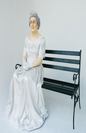 Royal Queen Figure (JR 2634) - Thumbnail 03