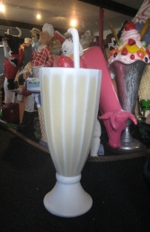 Milkshake in a Glass - Banana 3.5ft (JR 2480) - Thumbnail 02