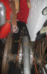 Cannon with Wagon Wheels (JR 2098) - Thumbnail 02