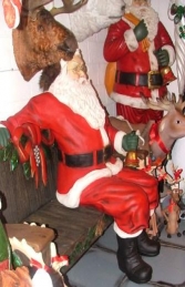Santa sitting on Bench lifesize (JR 2465A+B) - Thumbnail 02