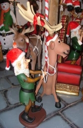 Funny Reindeer pulled by Elf (JR EG) - Thumbnail 02