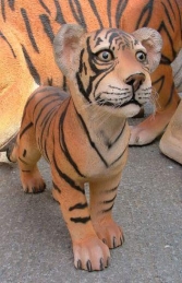 Tiger Cub Standing (JR 080150) - Thumbnail 02