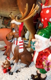 Funny Moose 5ft Sitting with Gifts (JR 110002) - Thumbnail 03