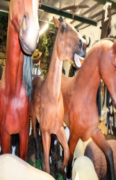 Galloping Horse ( JR 130054) - Thumbnail 03