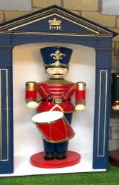Toy Soldier with Drum 6ft JR 190012 - Thumbnail 02