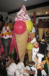 Standing 6ft Whippy Ice Cream (JR 130021) - Thumbnail 02