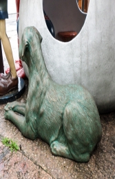 Labrador lying down in Bronze (JR 150251-GB)	 - Thumbnail 02
