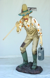 Old Man Gardener with Rake Life-size (JR 1508)