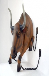Bull in Chains (JR 2464) - Thumbnail 02