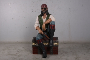 Pirate sitting on chest (JR 180182)
