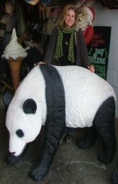 Panda Walking life-size (JR 2551)