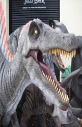 Spinosaurus (JR 120030) - Thumbnail 02