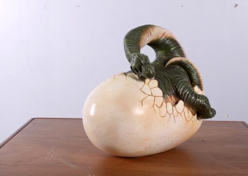 BABY BRACHIOSAURUS HATCHING JR 140036 - Image 5
