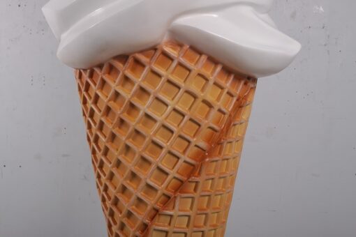 WHIPPY ICE CREAM 6FT WITH FLAKE JR 180053 - Image 9