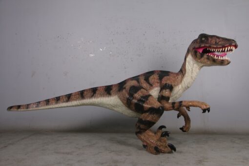 DROMAEOSAURUS JR 110115