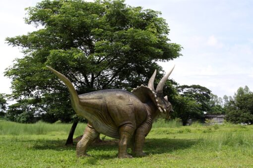 TRICERATOPS GIANT JR 140098 - Image 3
