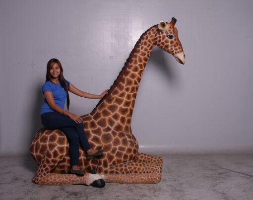 GIRAFFE SITTING JR 160022 - Image 3
