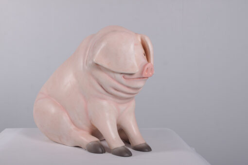 SITTING PIGLET  JR 160259