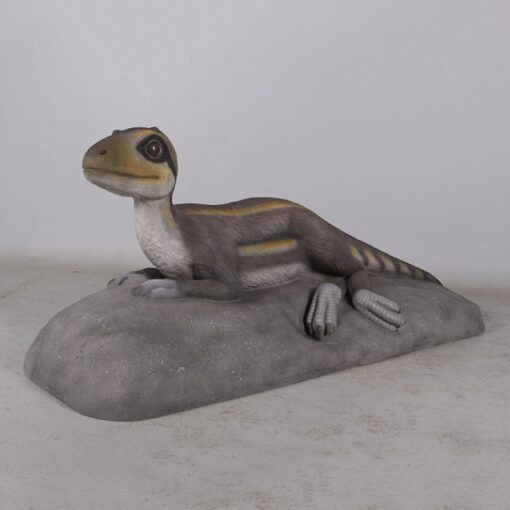 THEROPOD JUVENILE LYING JR 170203