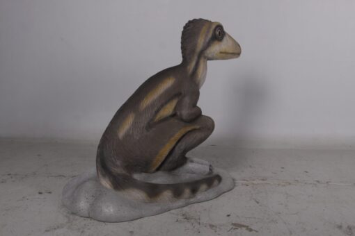 THEROPOD JUVENILE SITTING JR 170204 - Image 11