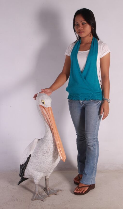 PELICAN STANDING JR 090073