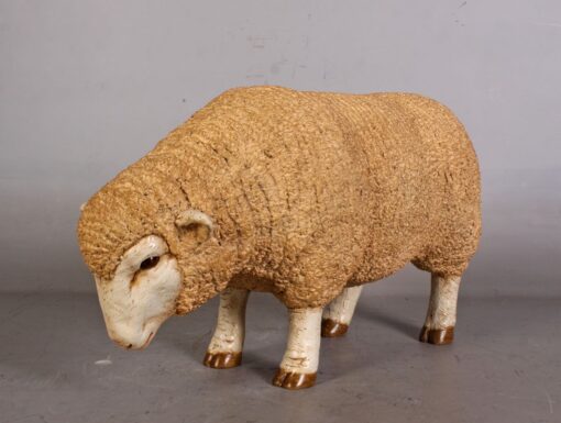 MERINO EWE HEAD DOWN - SMALL JR 110125 - Image 6