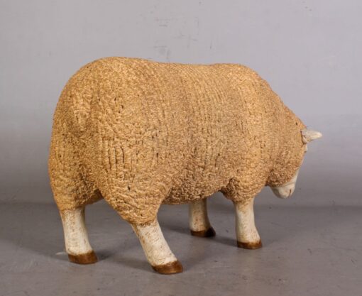 MERINO EWE HEAD DOWN - SMALL JR 110125 - Image 3