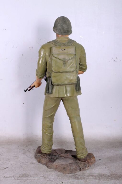 WWII SOLDIER 6FT JR 130059 - Image 2